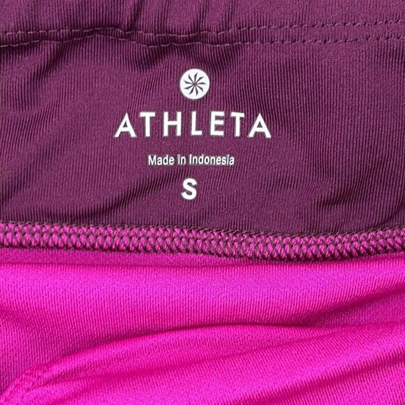 ATHLETA Track This Run Short Fuchsia/Burgundy S EUC - Picture 3 of 5